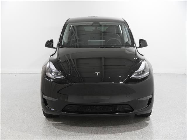 Used 2025 Tesla Model Y Long Range with VIN 7SAYGDEE9SA351116 for sale in Mentor, OH