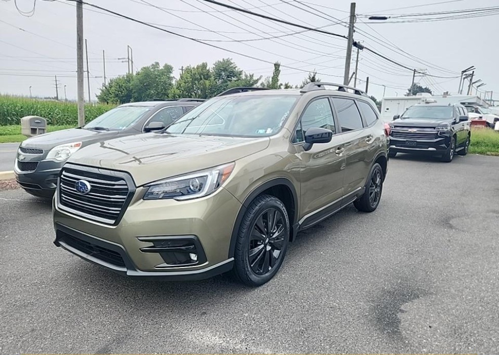 2022 Subaru Ascent Onyx Edition photo 2