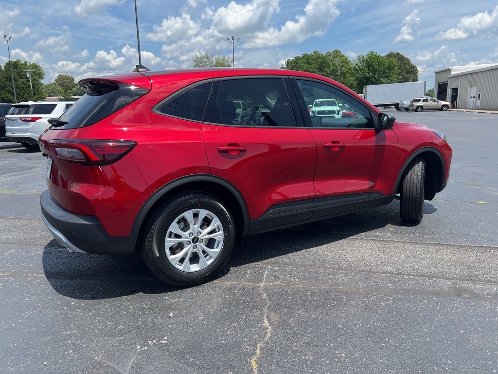 2025 Ford Escape Active photo 3