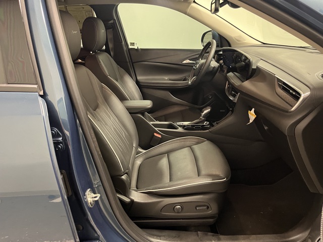 2024 Buick Encore GX Avenir photo 20