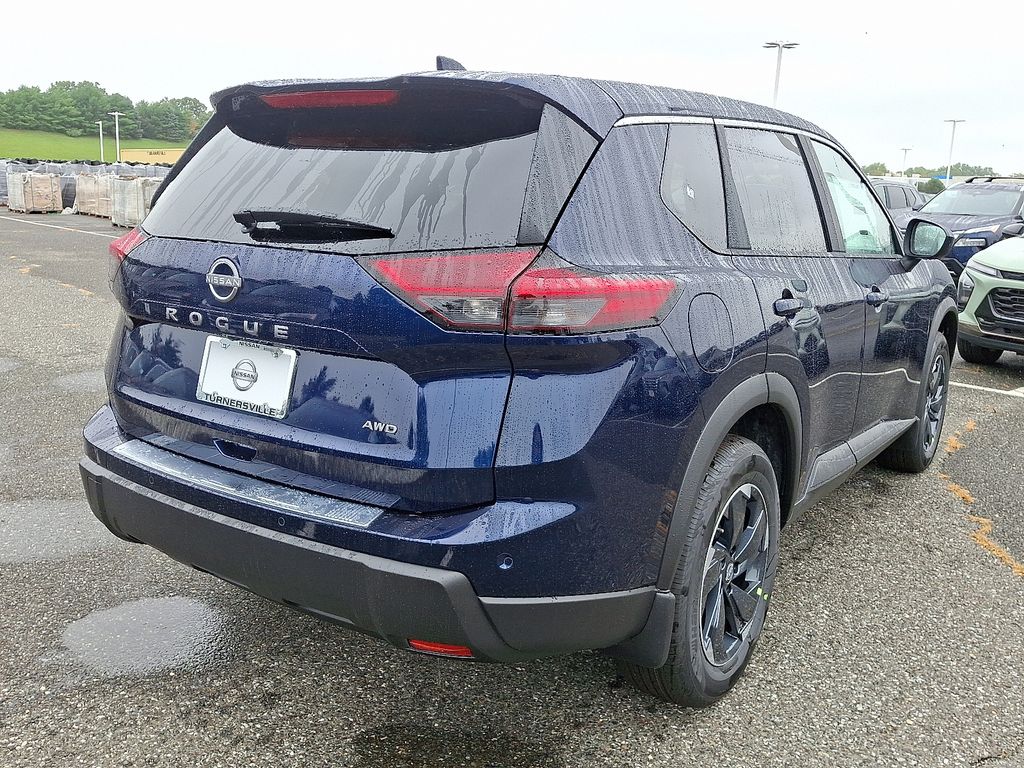 2026 Nissan Rogue SV photo 3