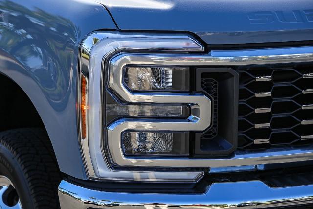 2025 Ford F-350 Lariat photo 22