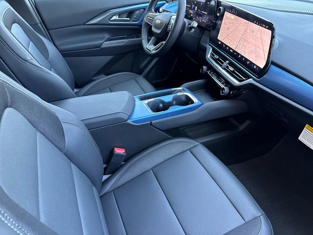 2026 Chevrolet Equinox EV 1LT photo 16