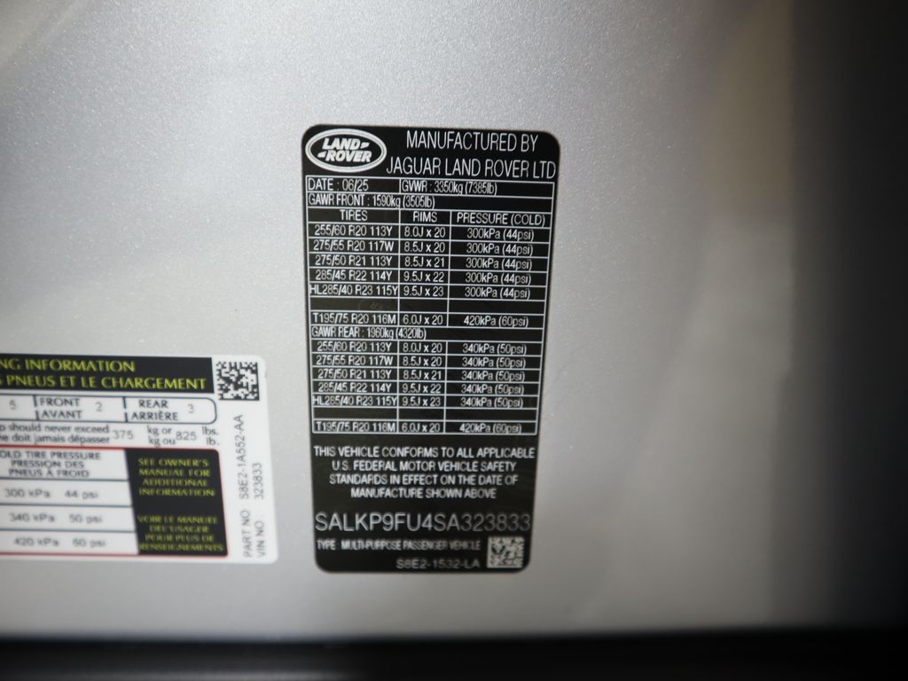 2025 Land Rover Range Rover SE photo 34