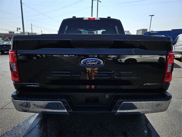 2023 Ford F-150 XLT photo 6