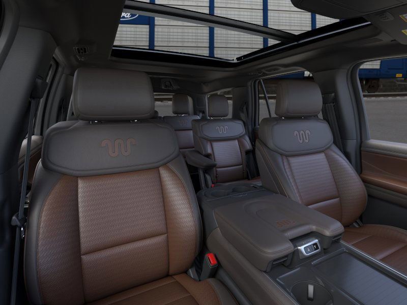 2025 Ford Expedition King Ranch photo 10