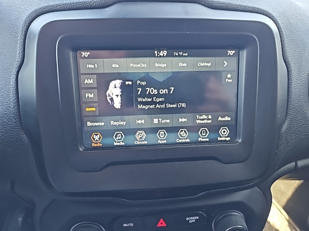2019 Jeep Renegade Latitude photo 27