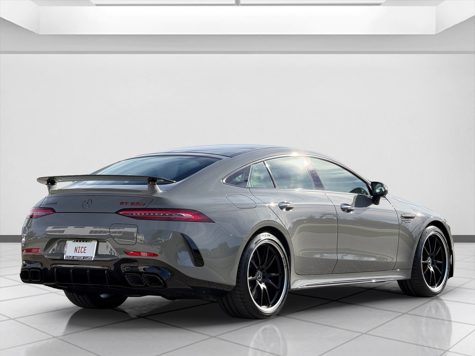2026 Mercedes Benz AMG GT 63 S photo 3