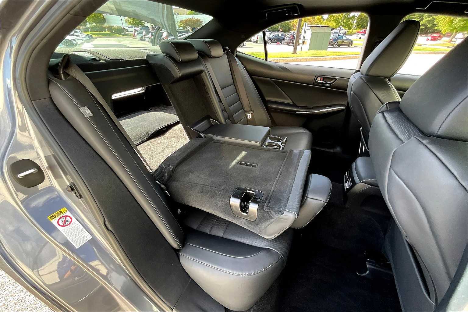 2014 Lexus IS 250 photo 19