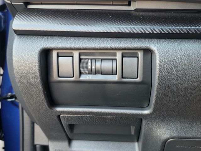 2025 Subaru Crosstrek Premium photo 40