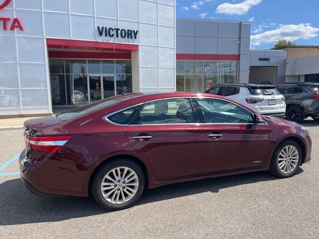 2013 Toyota Avalon Hybrid photo 4