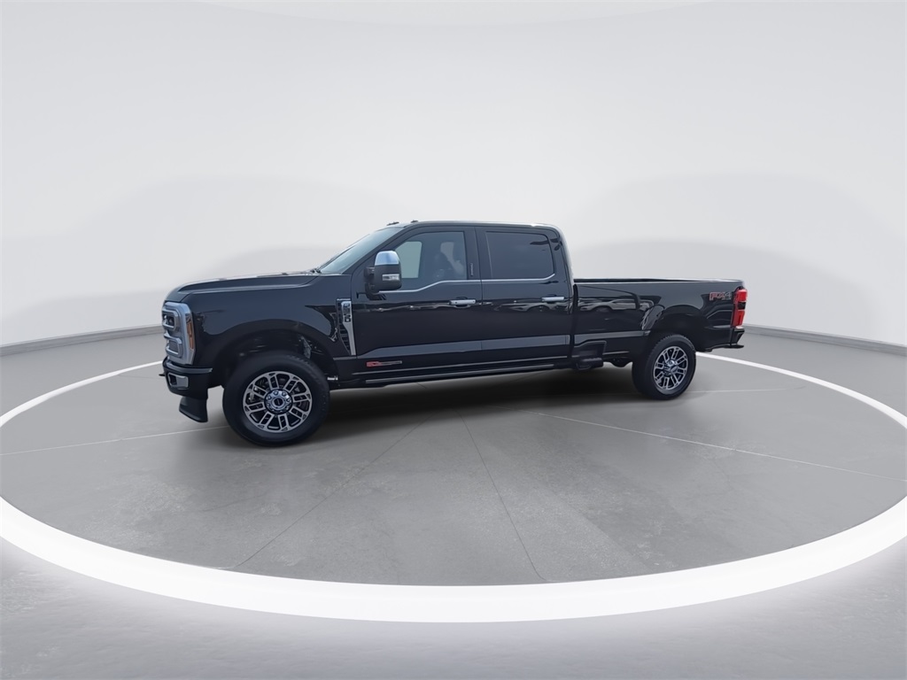 2026 Ford F-350 Platinum photo 3
