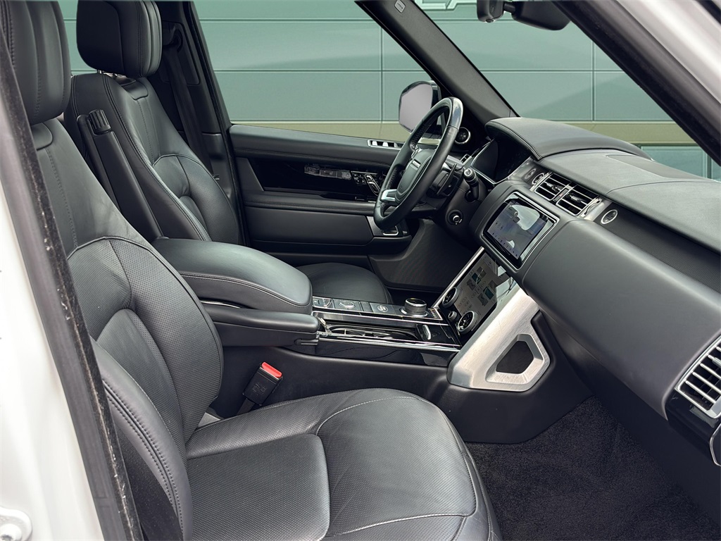 2019 Land Rover Range Rover SuperCharged photo 19