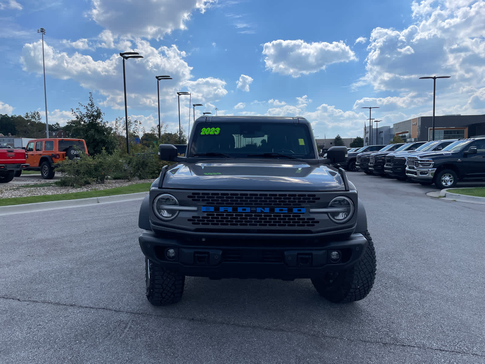 2023 Ford Bronco Badlands photo 3