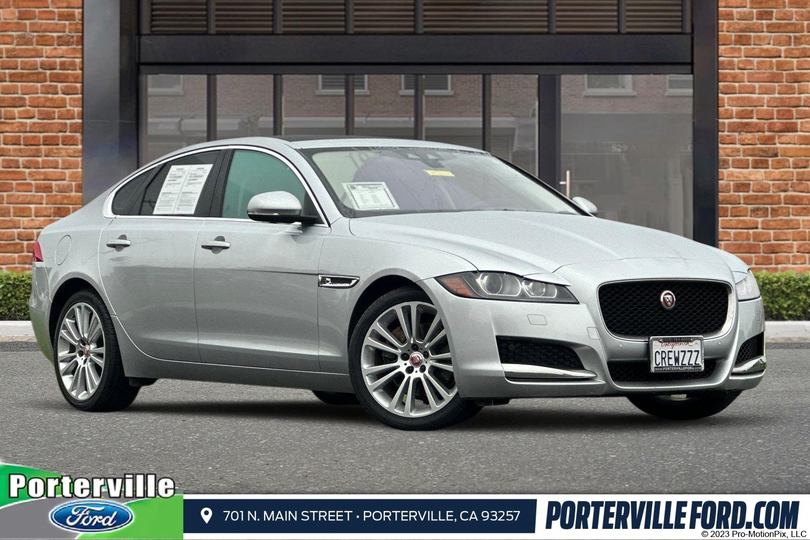 2017 Jaguar XF Prestige