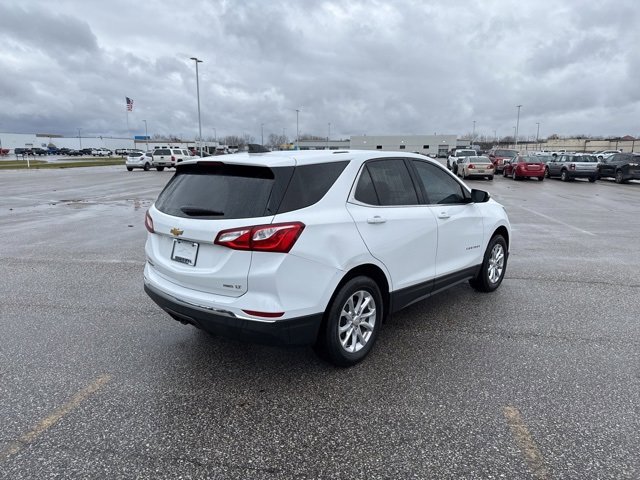 2018 Chevrolet Equinox LT photo 3