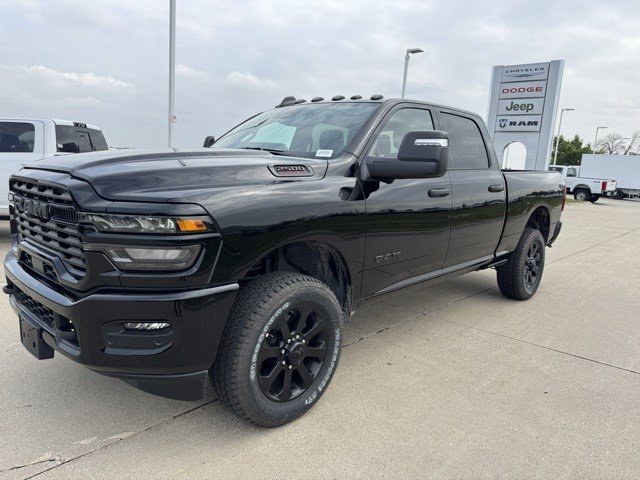 2025 Ram 2500 Big Horn photo 2