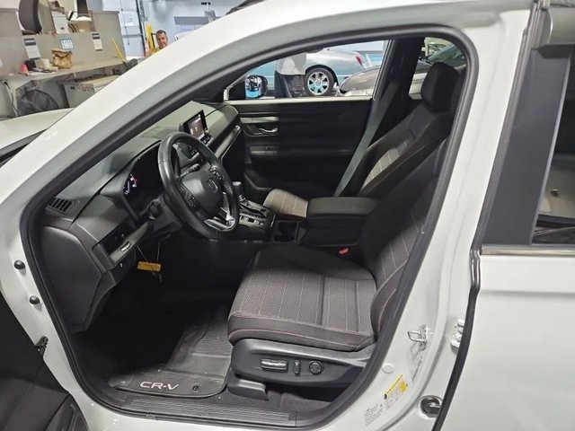 2023 Honda CR-V Hybrid Sport photo 4
