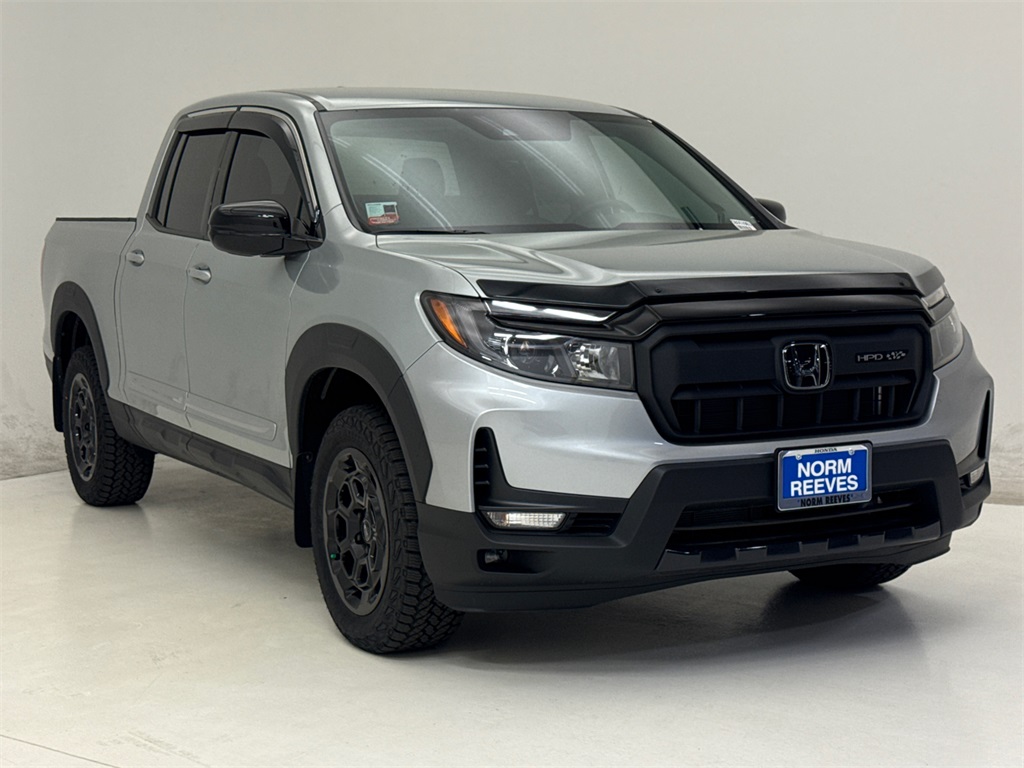 2025 Honda Ridgeline Sport photo 3