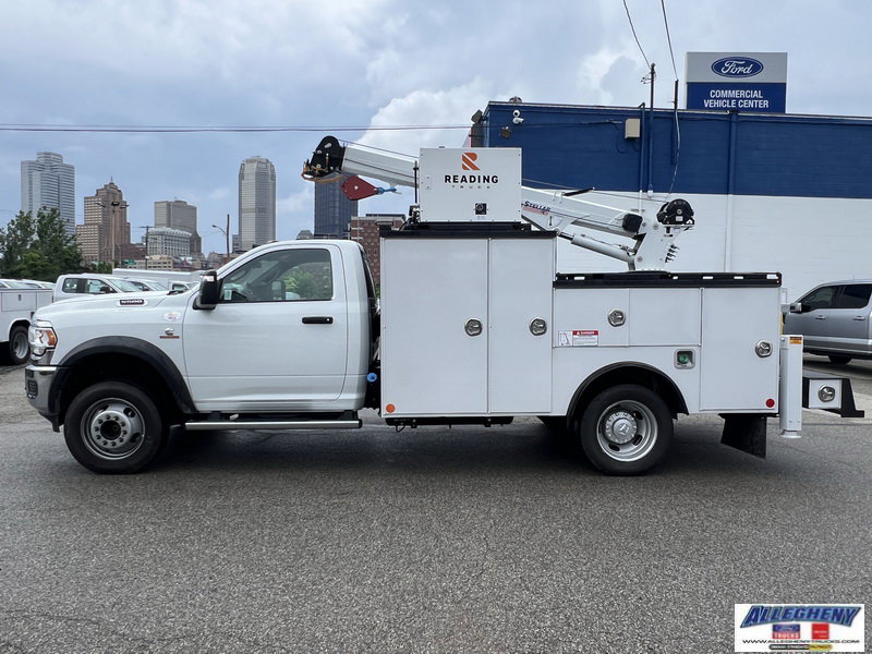 2024 Ram 5500 Tradesman photo 2