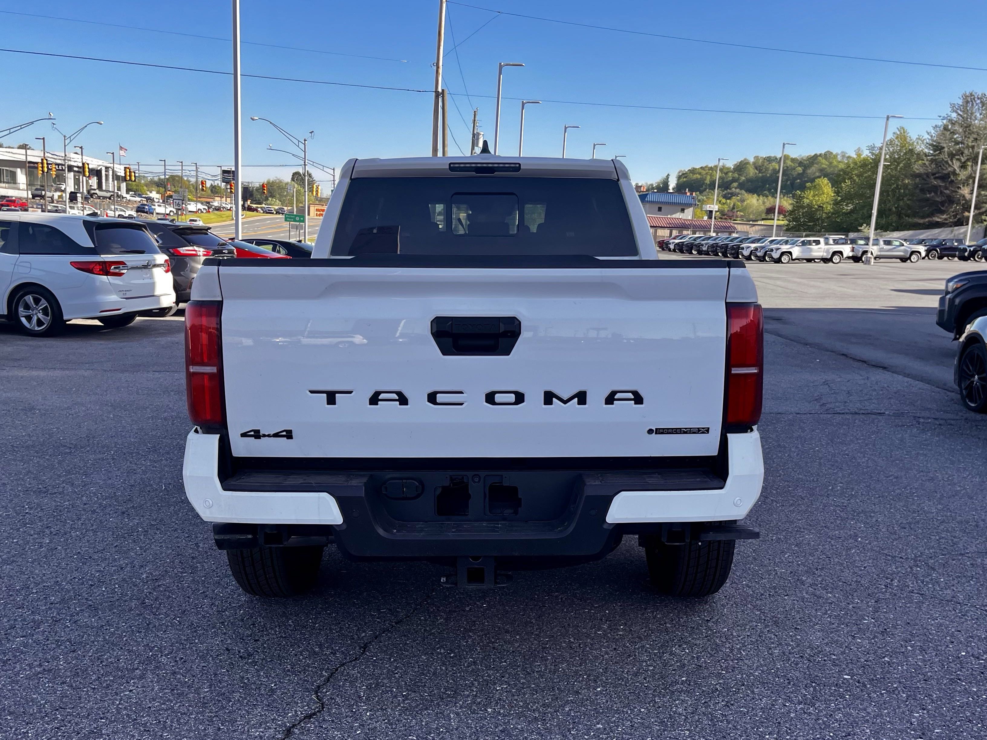 2025 Toyota Tacoma TRD Sport photo 2