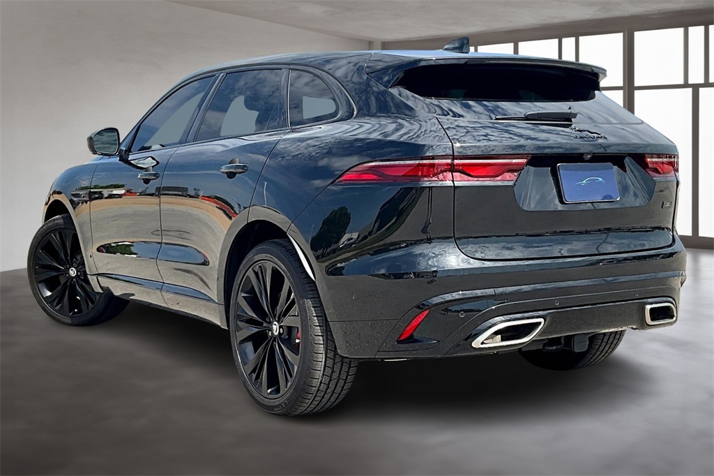 2026 Jaguar F-PACE P400 R-Dynamic S photo 3
