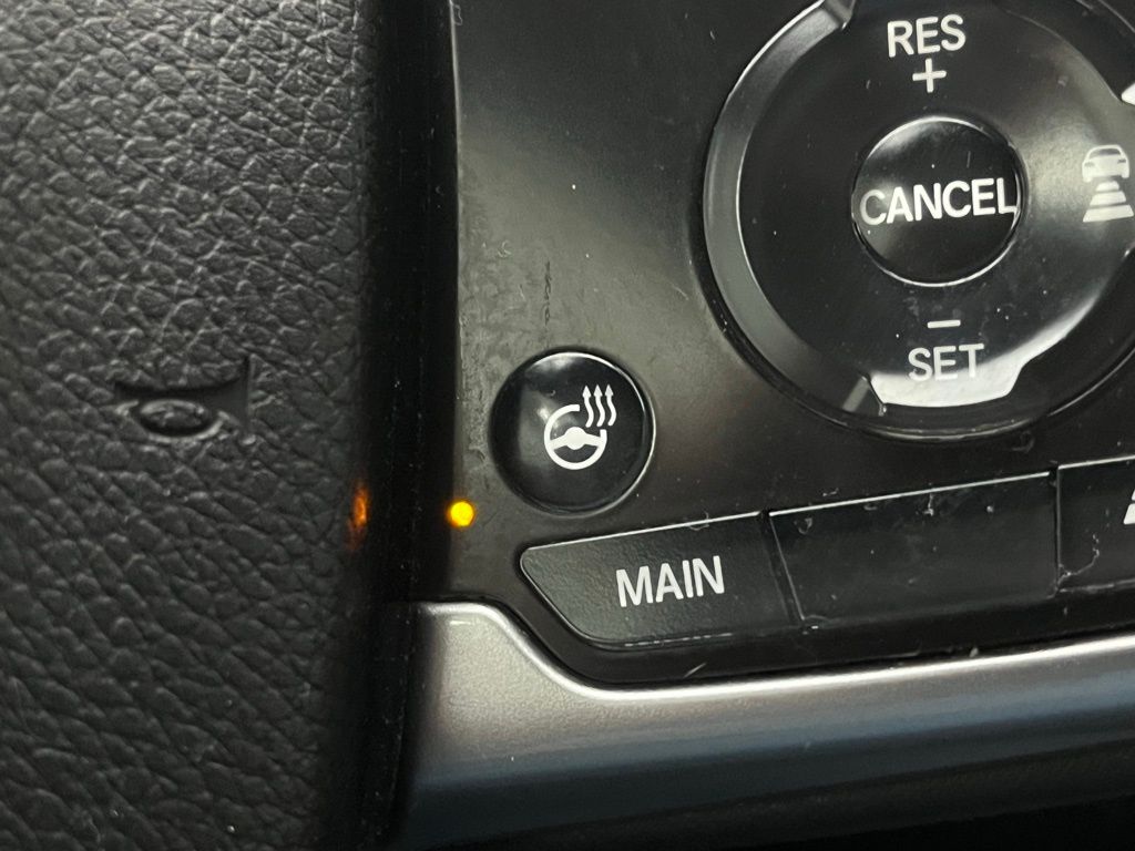 2022 Honda CR-V Hybrid Touring photo 8