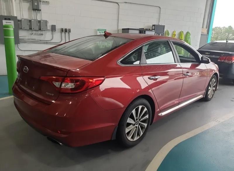 2017 Hyundai Sonata Sport Limited 2.0T photo 2