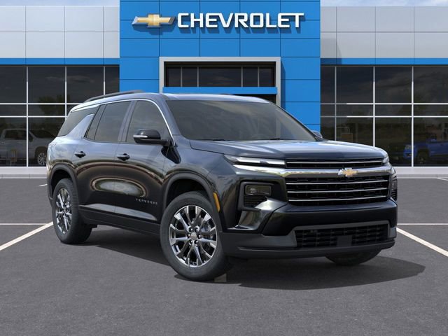 2026 Chevrolet Traverse photo 2