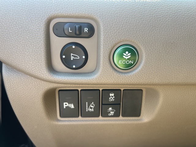 2017 Honda Pilot Elite photo 34