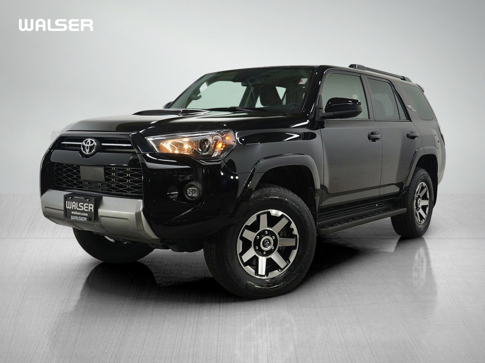 2022 Toyota 4Runner TRD Off-Road's photo