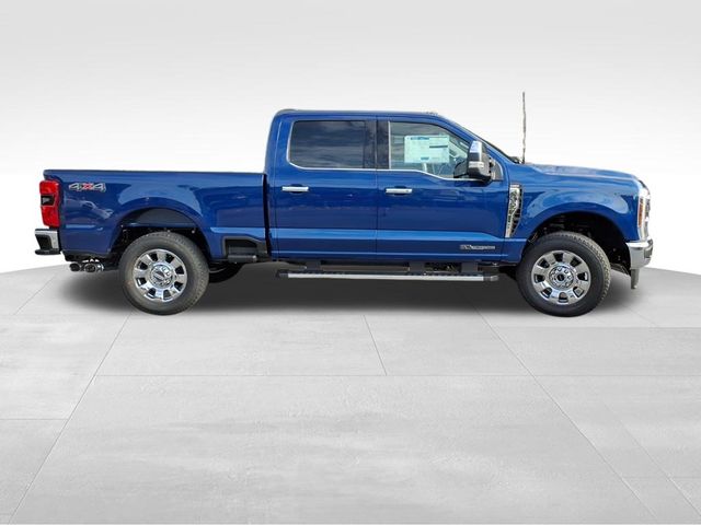 2026 Ford F-250 Lariat photo 8