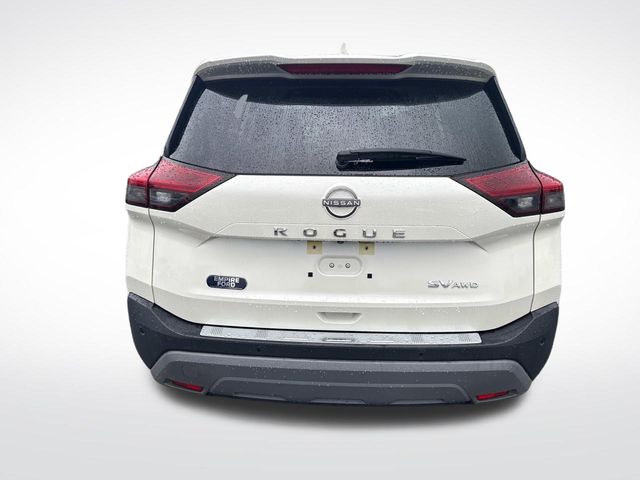 2023 Nissan Rogue SV photo 4