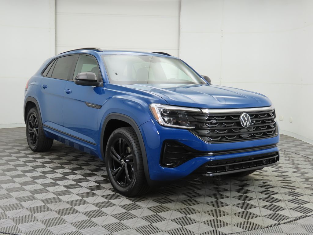 2026 Volkswagen Atlas Cross Sport SEL R-Line photo 3