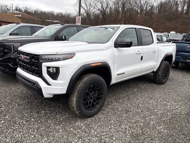 2026 GMC Canyon Elevation's photo