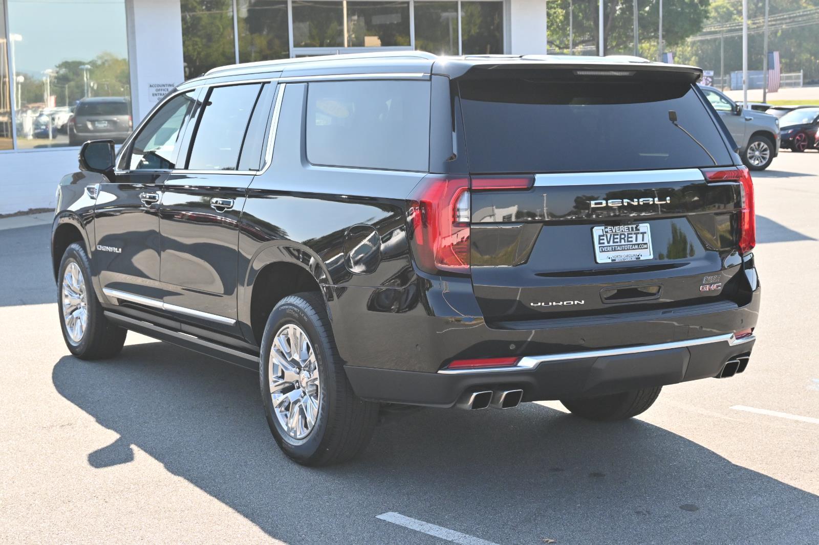 2025 Gmc Yukon XL Denali photo 4