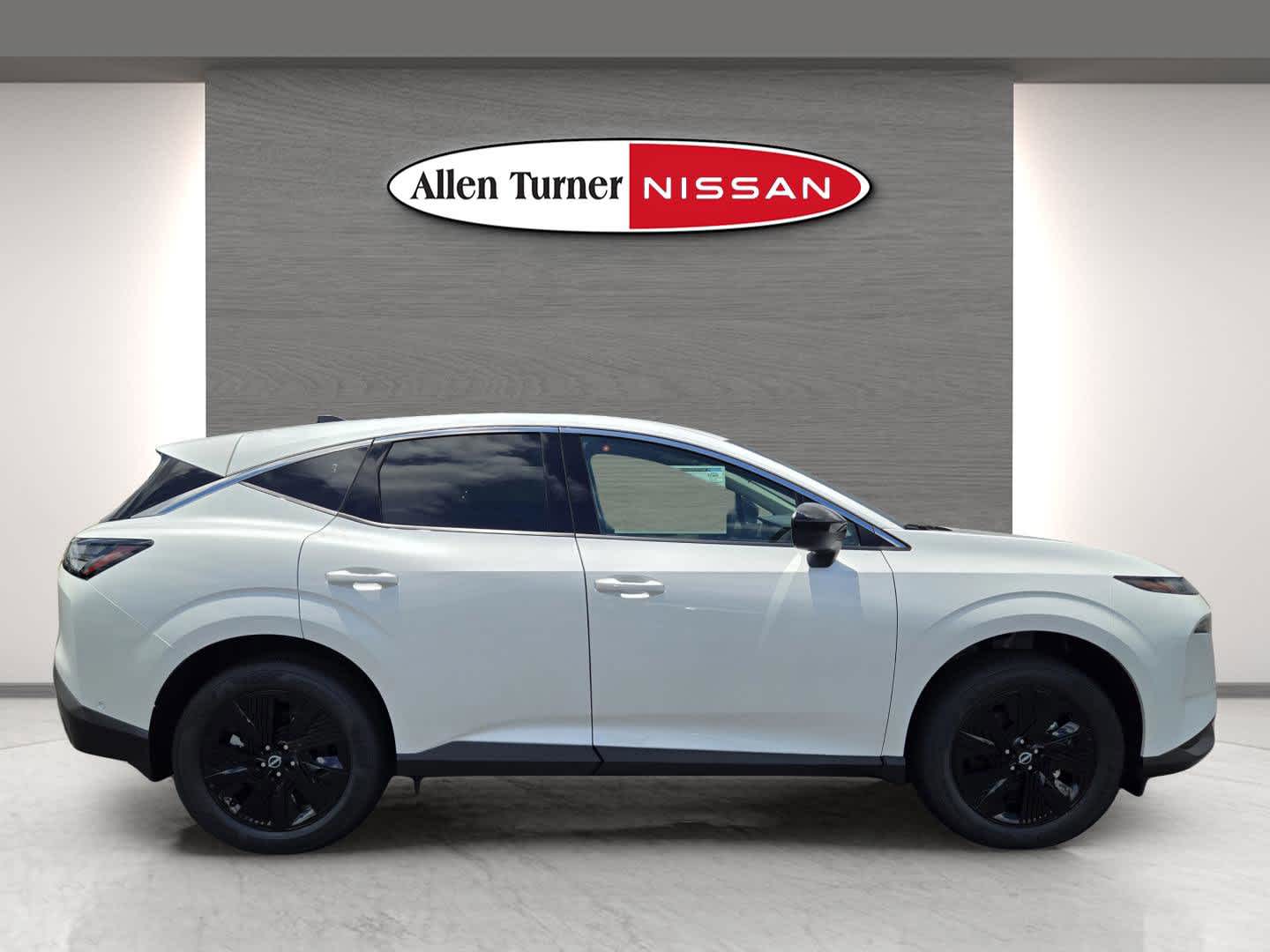 2025 Nissan Murano SV photo 4
