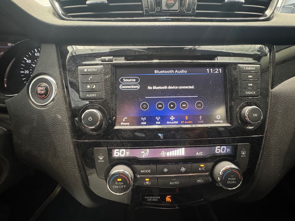 2022 Nissan Rogue Sport SV photo 9