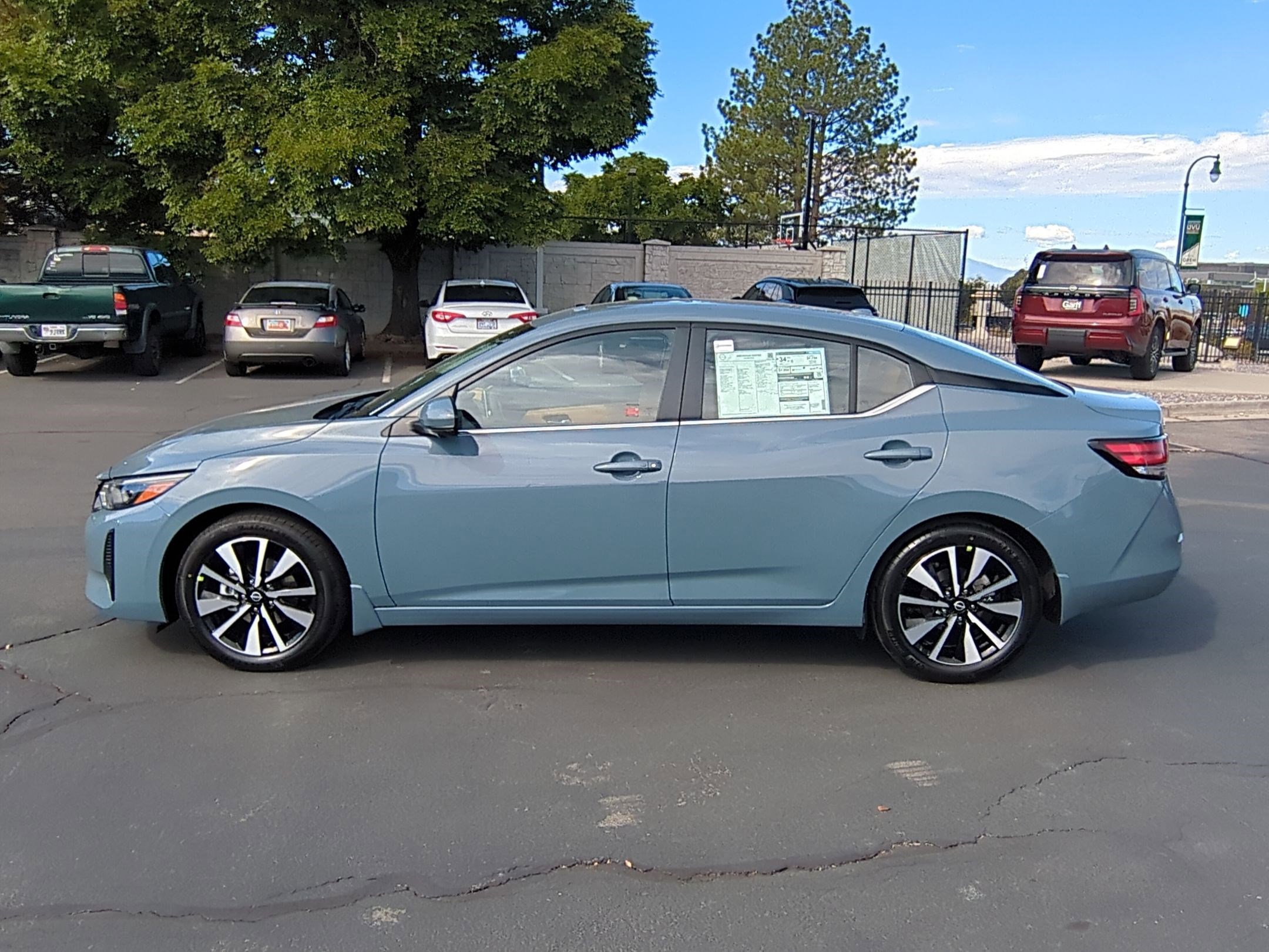 2025 Nissan Sentra SV photo 6