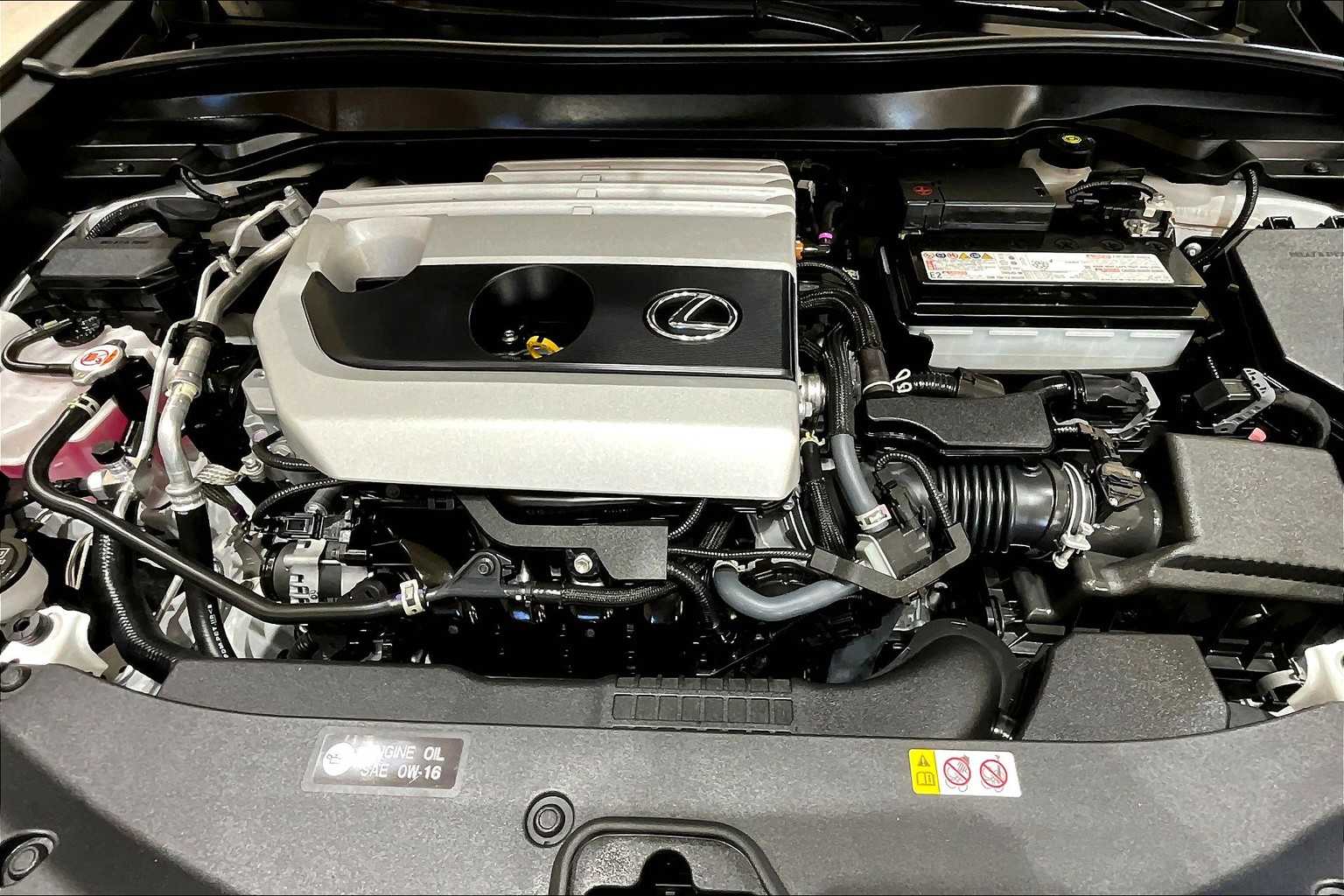 2022 Lexus UX 200 photo 29