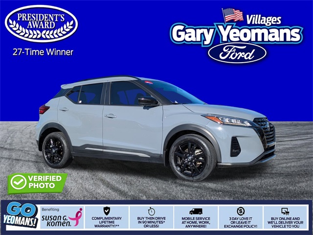 2023 Nissan Kicks SR