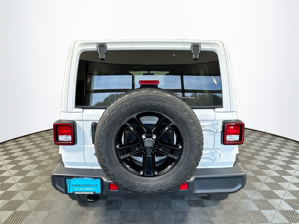 2019 Jeep Wrangler Unlimited Sahara photo 12