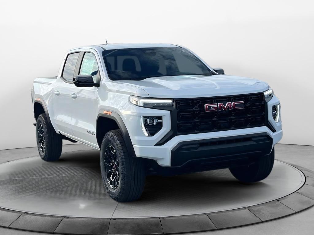 2026 GMC Canyon Elevation's photo