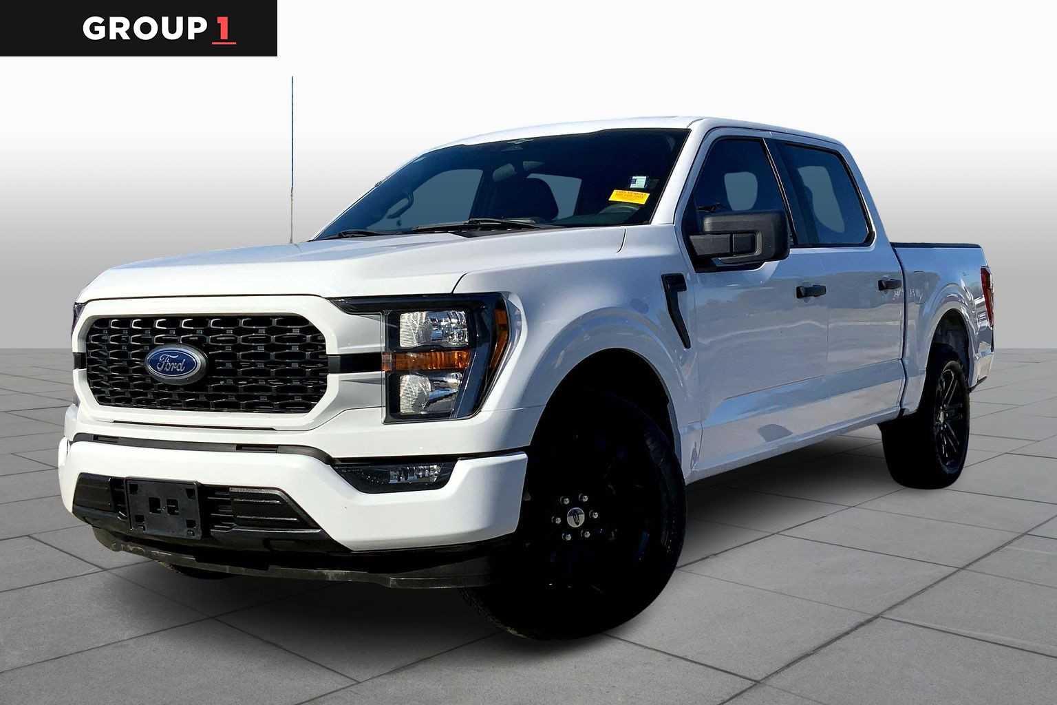 2023 Ford F-150 XL's photo