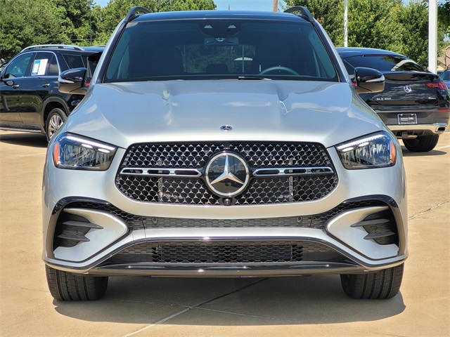 2026 Mercedes Benz GLE 580 4MATIC photo 2