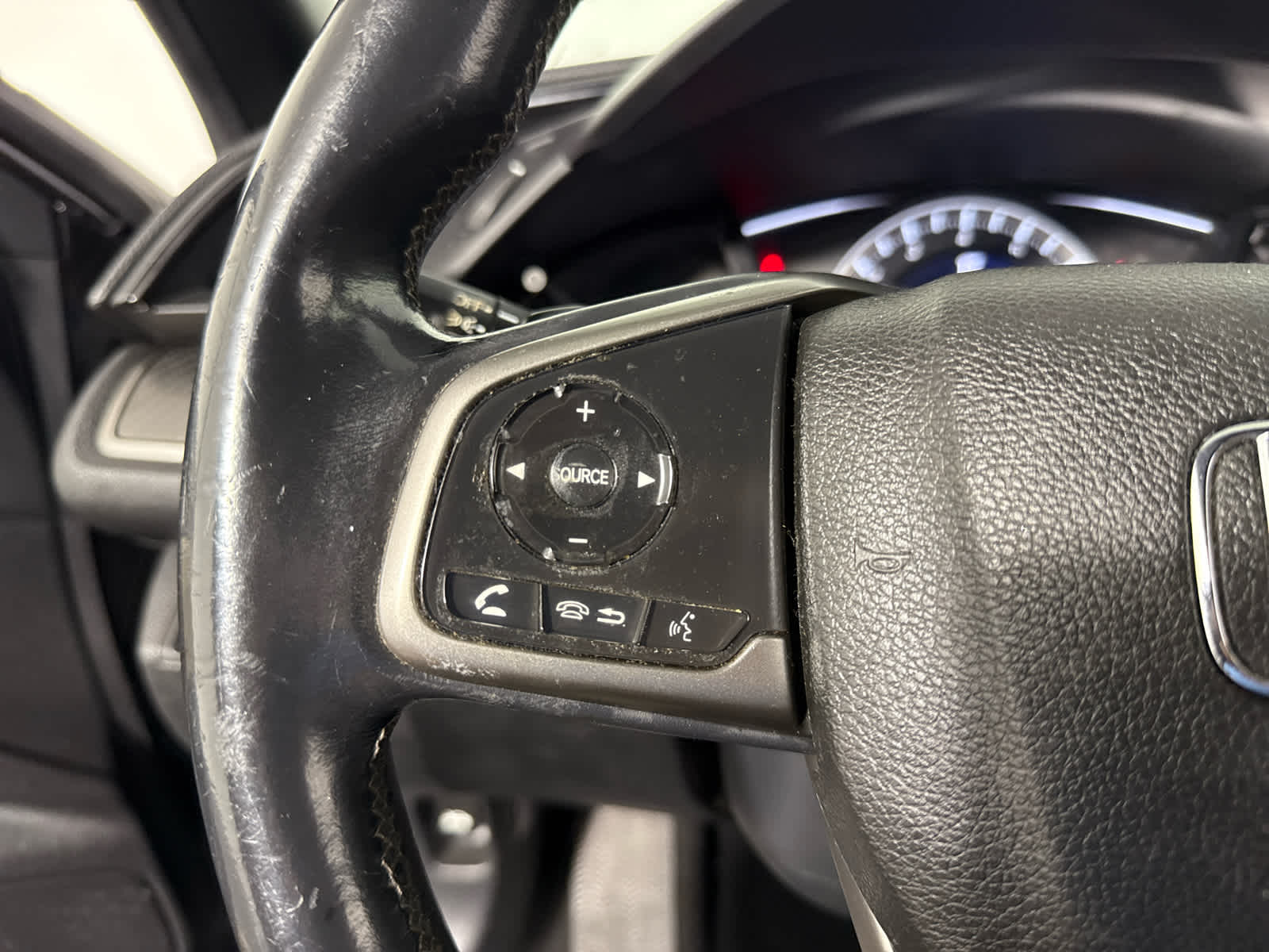 2018 Honda Civic Hatchback Sport photo 26