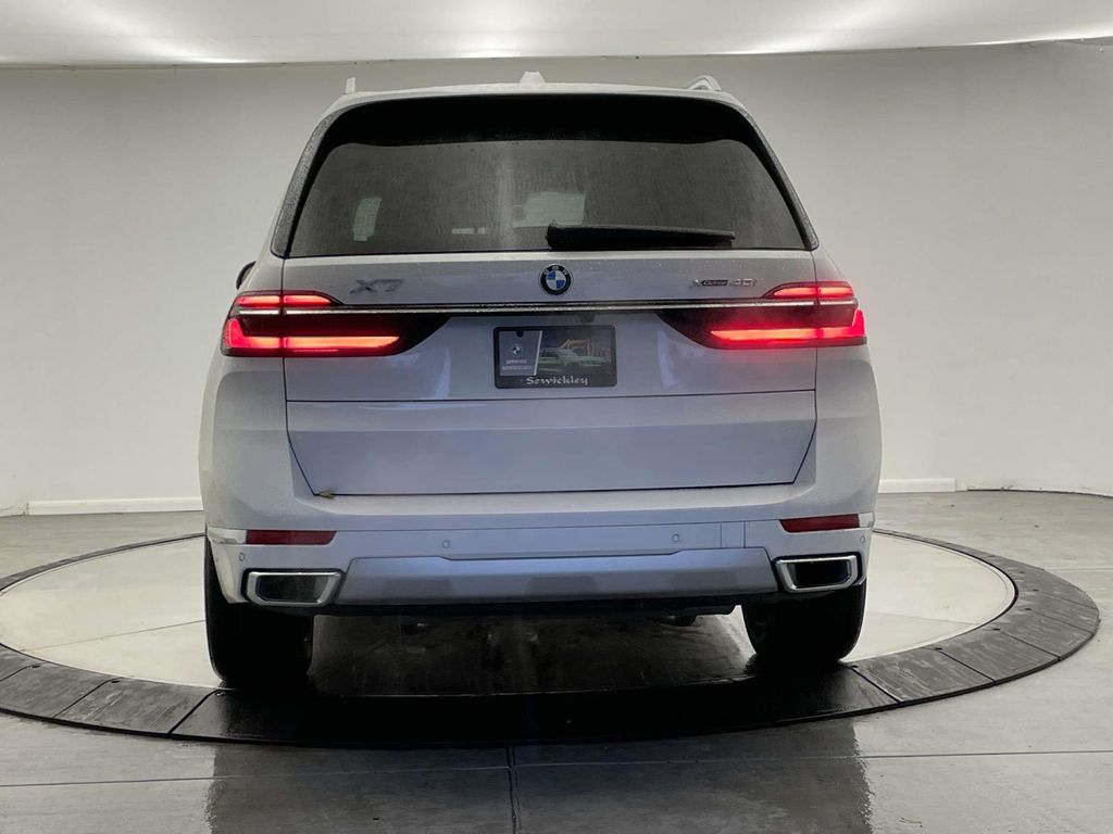 2026 Bmw X7 xDrive40i photo 3