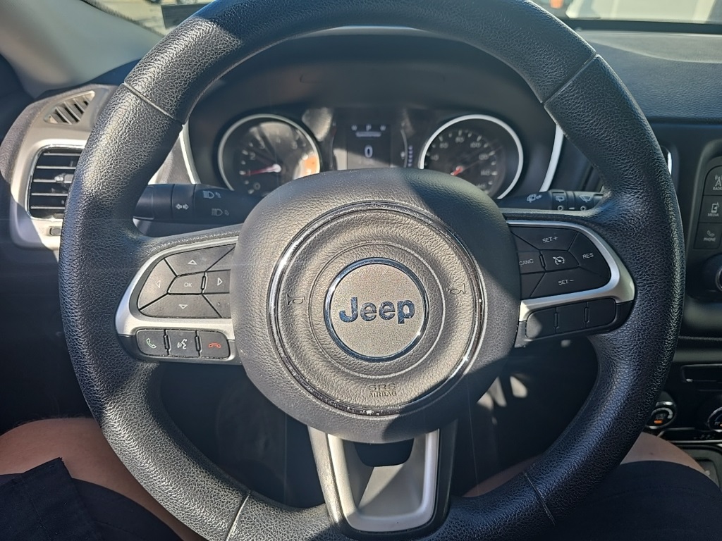 2018 Jeep Compass Sport photo 13