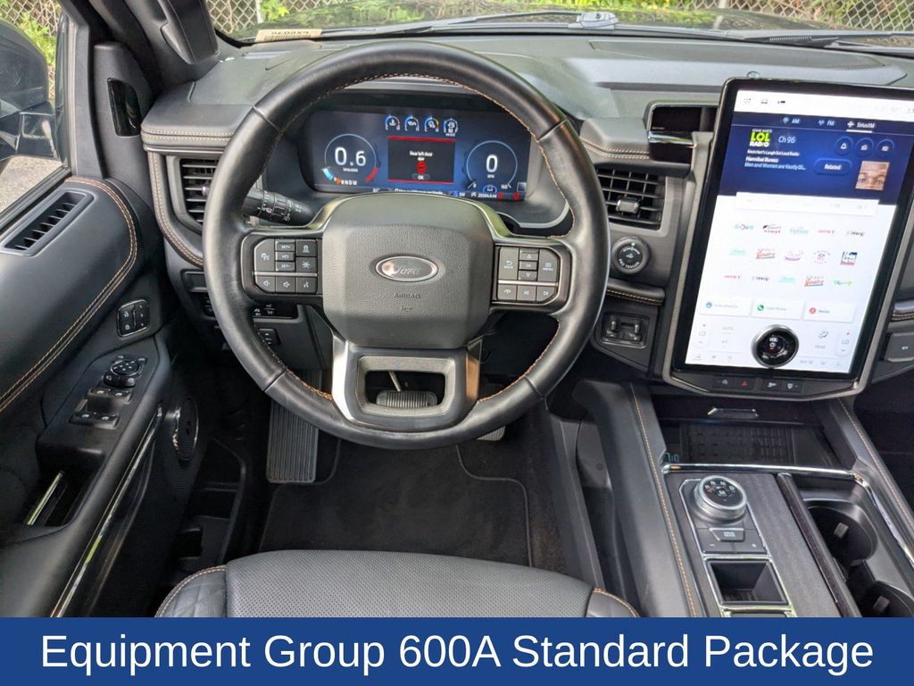 2023 Ford Expedition Platinum MAX photo 18