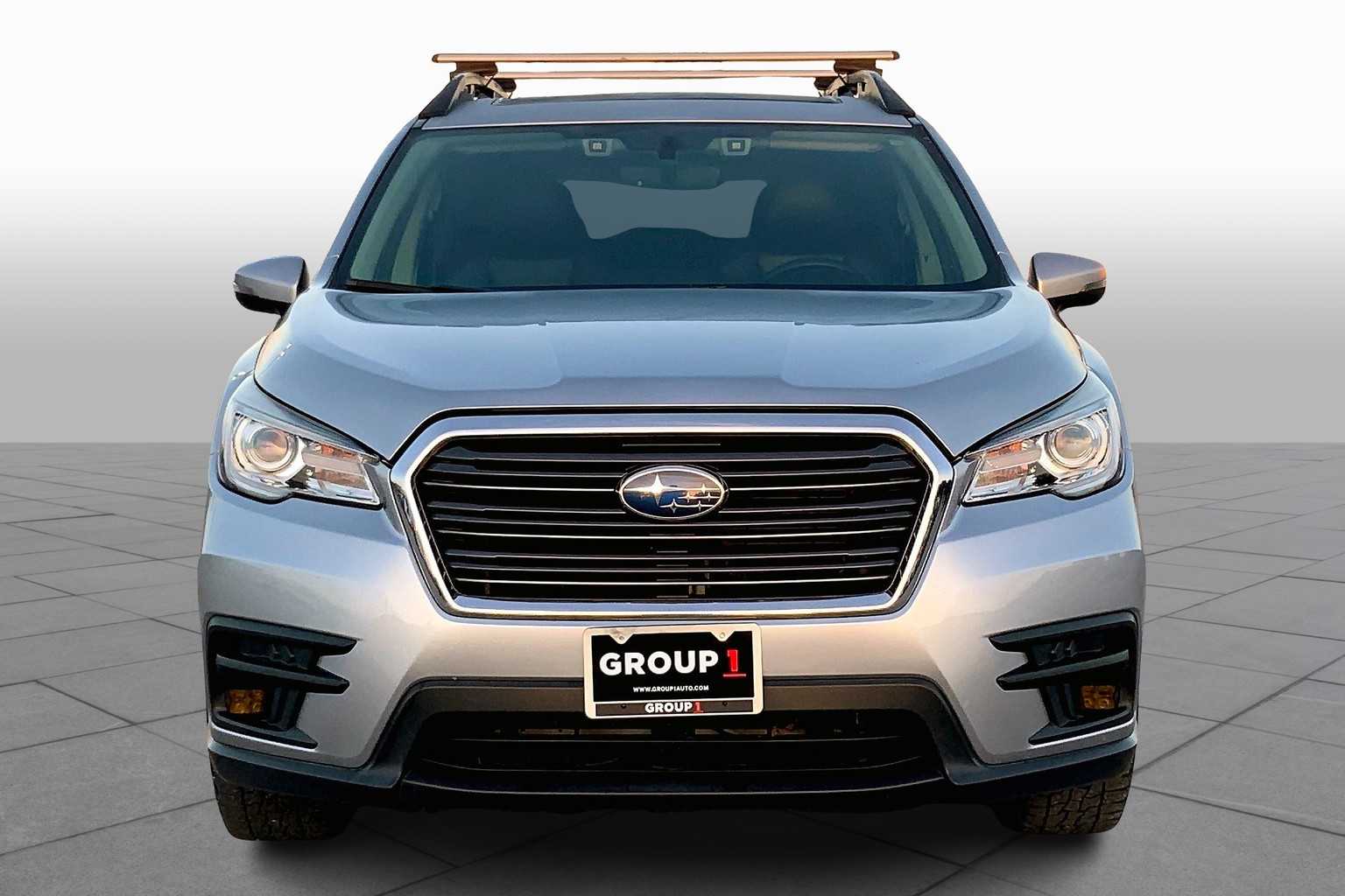 2021 Subaru Ascent Limited photo 3